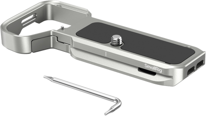 SmallRig 5482 Baseplate with Airtag Slot for Sony A7C II / A7CR Silver