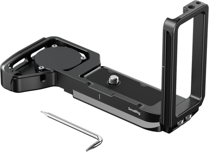 SmallRig 6034 L-Shaped Mount Plate with AirTag Slot for Sony Alpha 7 V / 7R V / 7 IV