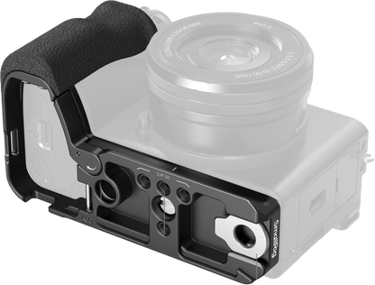 SmallRig 5061 L-Shape Mount Plate with Silicone Handle for Sony A6700