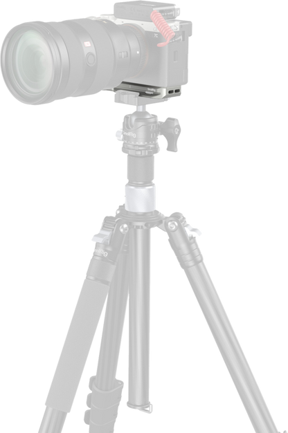SmallRig 5482 Baseplate with Airtag Slot for Sony A7C II / A7CR Silver
