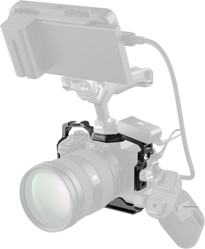 SmallRig 5583 Cage with Airtag Slot for Sony A 7R V / 7 IV / 7S III / 1 / 7R IV / 7 V