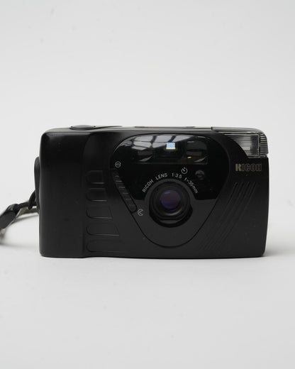 Aparat foto Ricoh FF9D