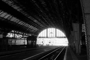 Ilford Delta - iso 3200 (35mm film ingust EXPIRAT)