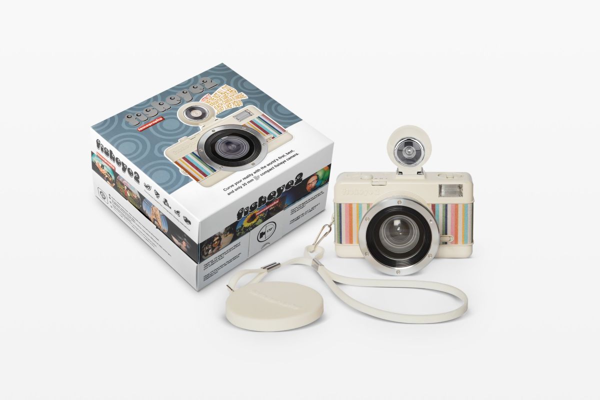 Lomography Fisheye No. 2 Camera - Acapulco La Quebrada