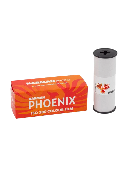 Harman Pheonix - iso 200 (120 film lat)