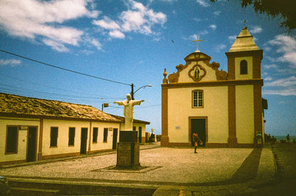 Harman Pheonix - iso 200 (35mm film ingust)