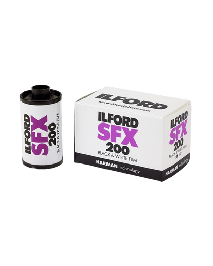 ILFORD SFX - iso 200 (35mm film ingust)